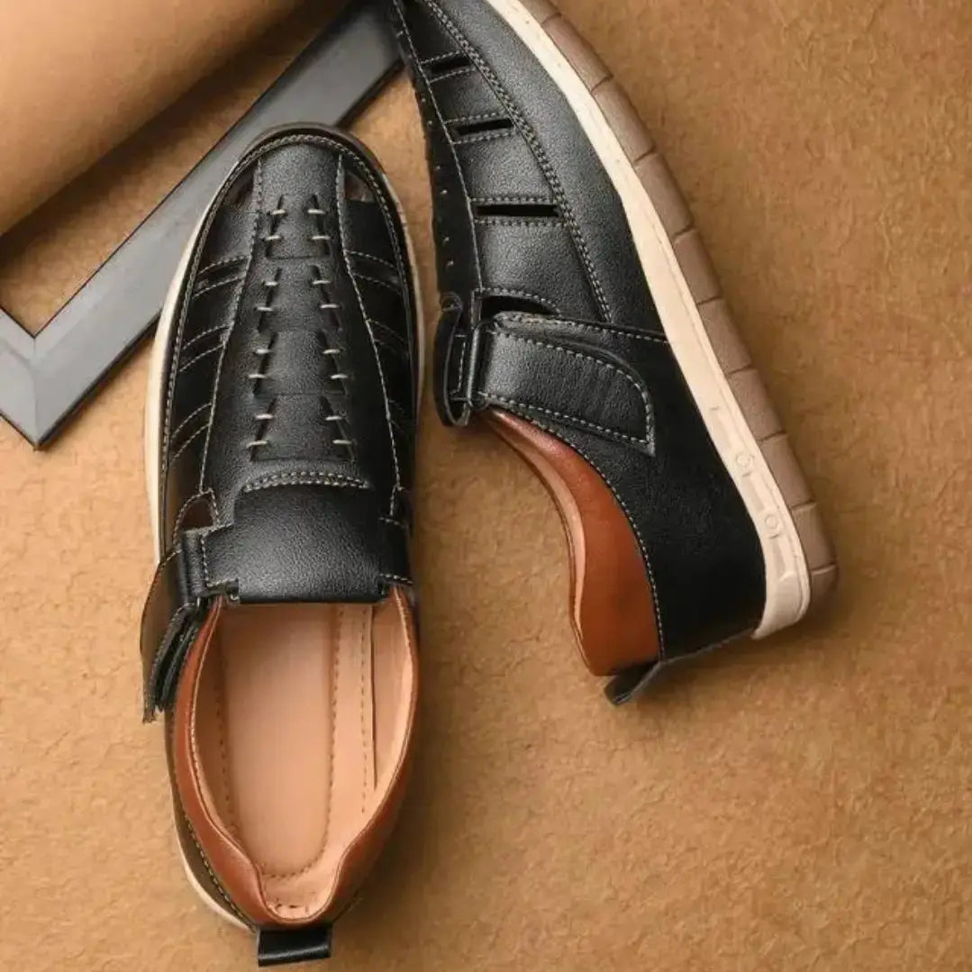 Luxury Feet Black Leather Sandals for Men