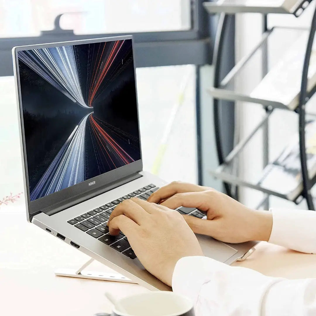Laptop Stand for Desk Adjustable Aluminum Laptop Stand